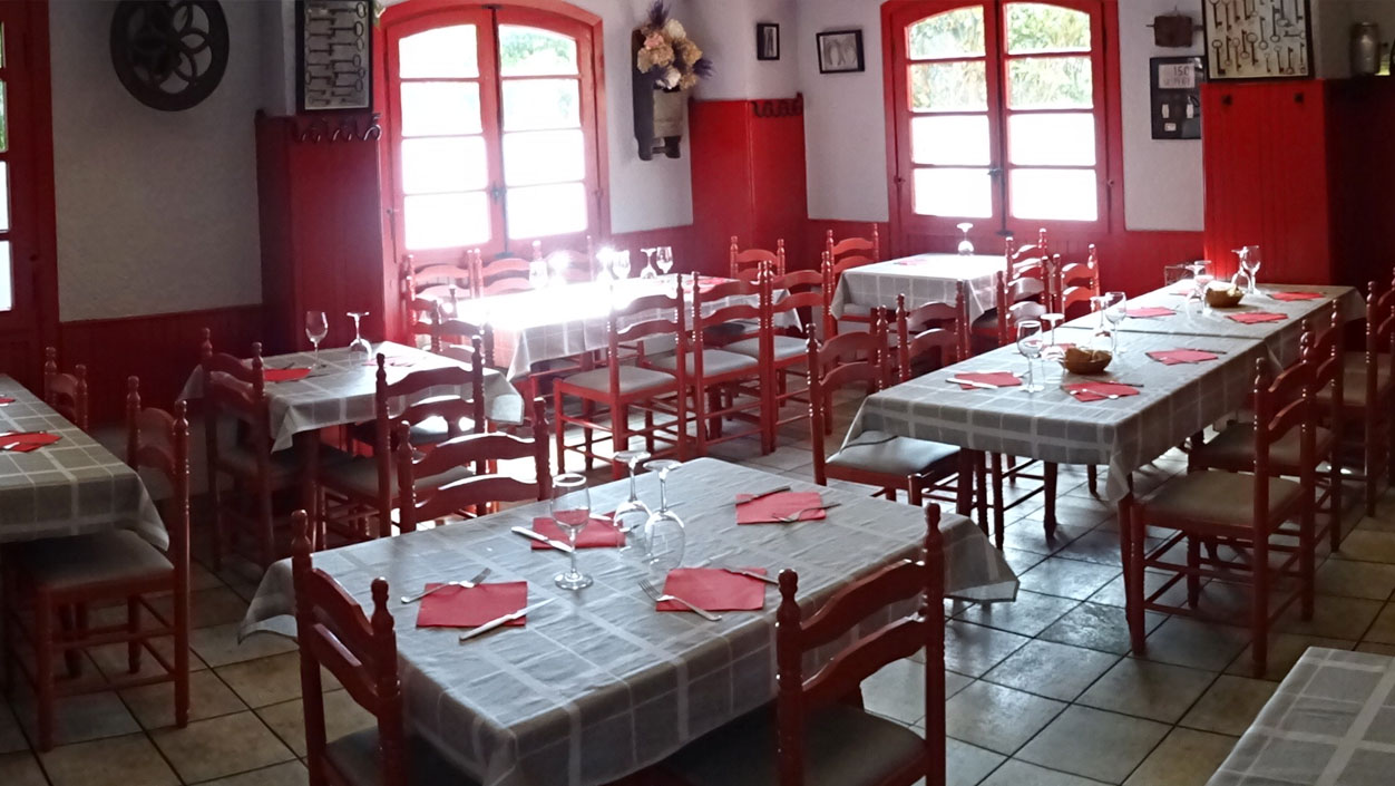 Restaurante  - Terraza  ALDABA